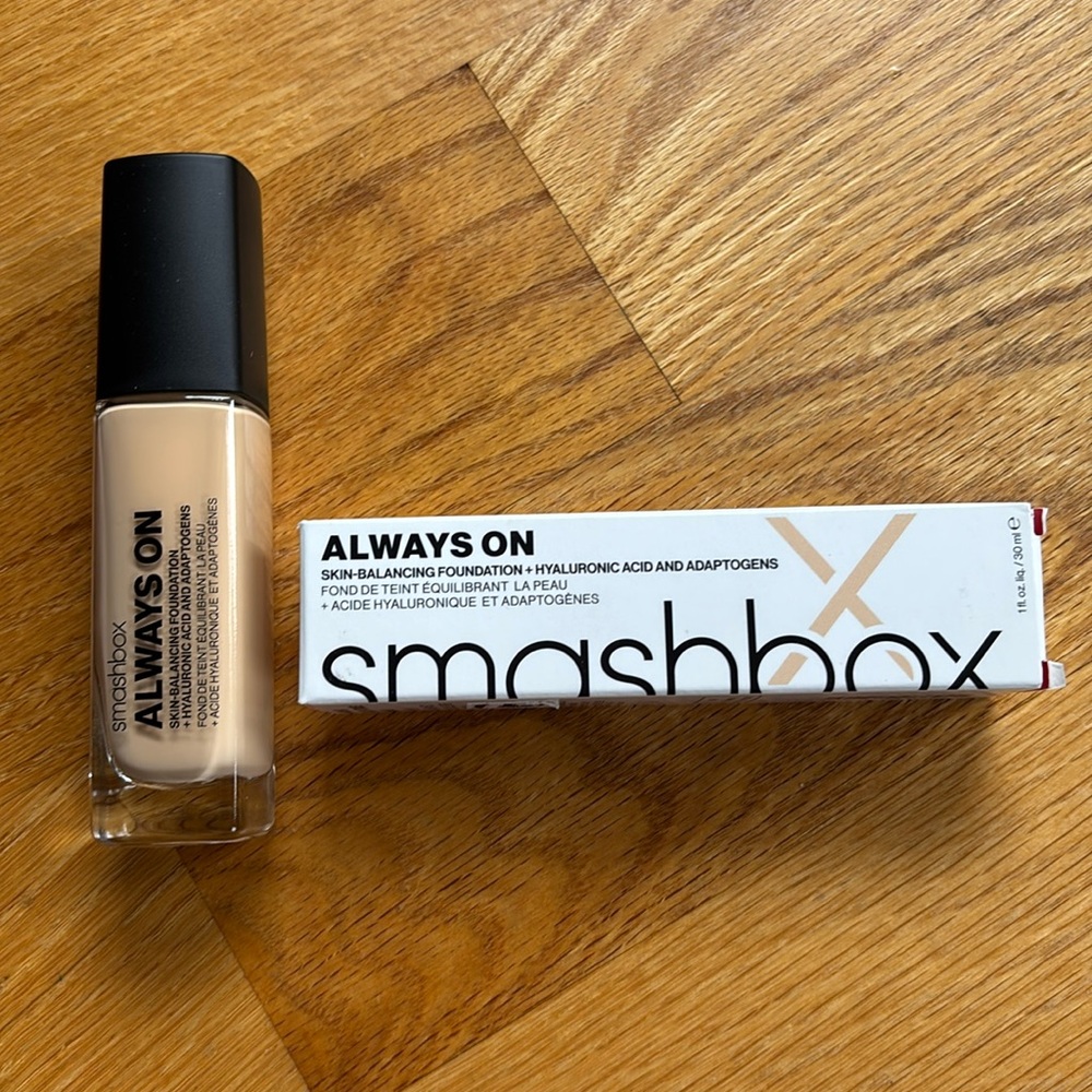 Smashbox foundation